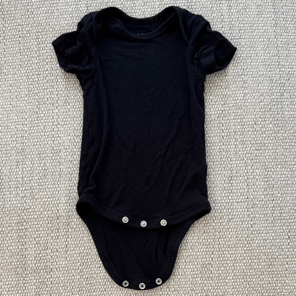 Kyte Baby black ones